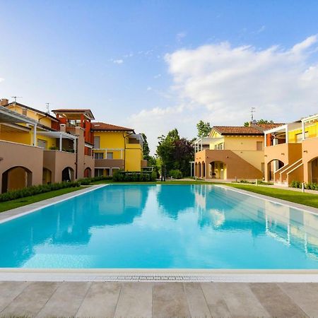 My Peschiera Family Home Deluxe Песк'єра-дель-Гарда Екстер'єр фото