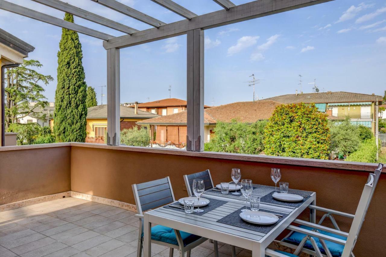 My Peschiera Family Home Deluxe Песк'єра-дель-Гарда Екстер'єр фото